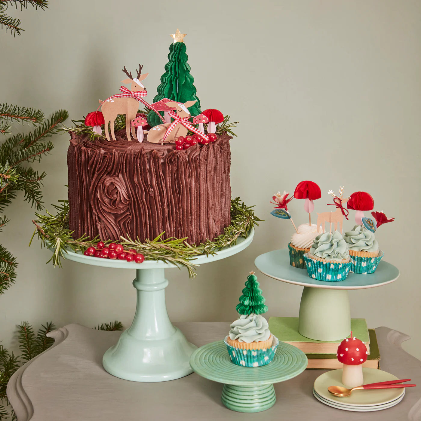 Winter Woodland Cupcake Kit (x24 toppers)