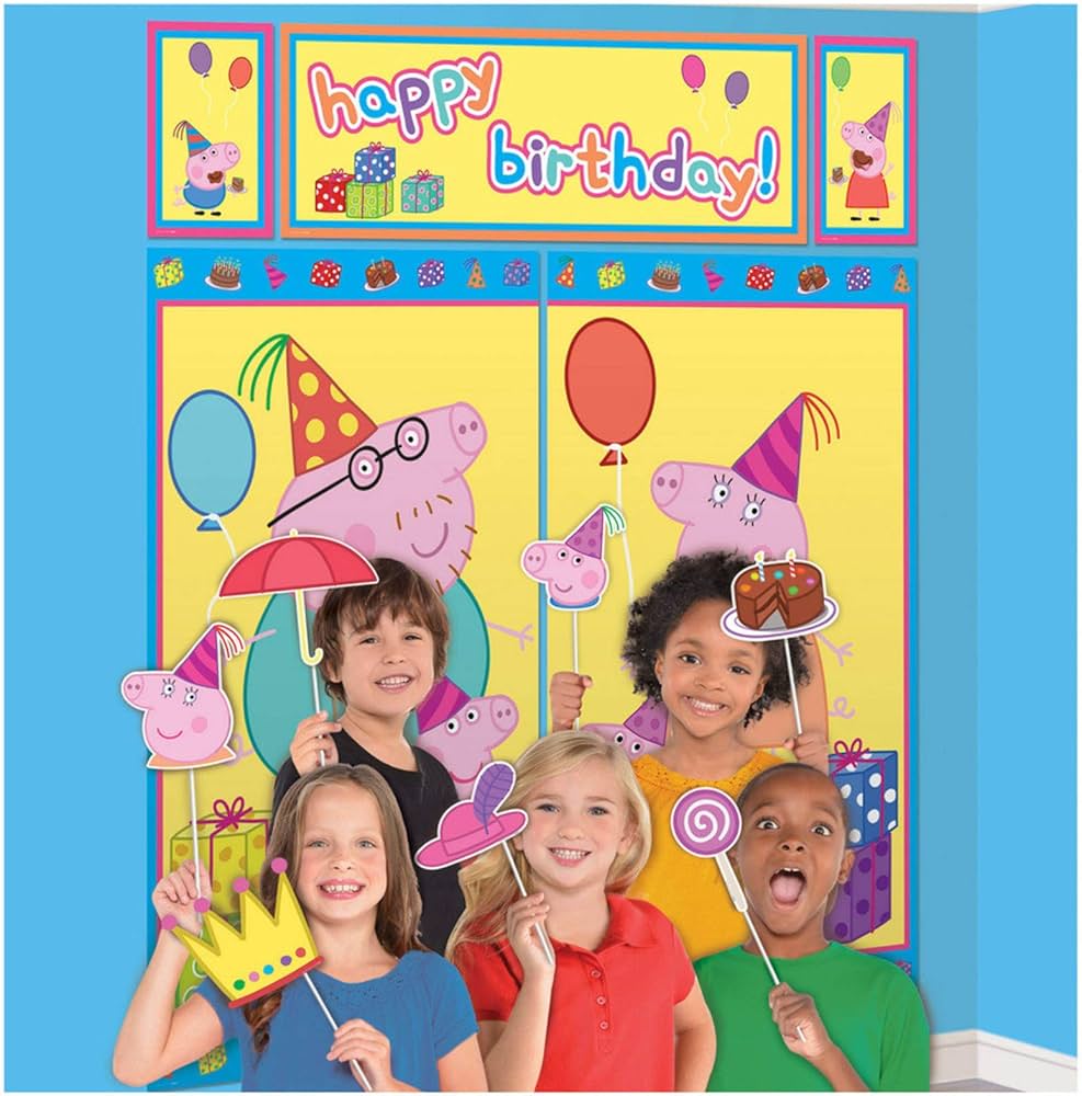 Peppa Pig Scene Setters with Photo Booth Props