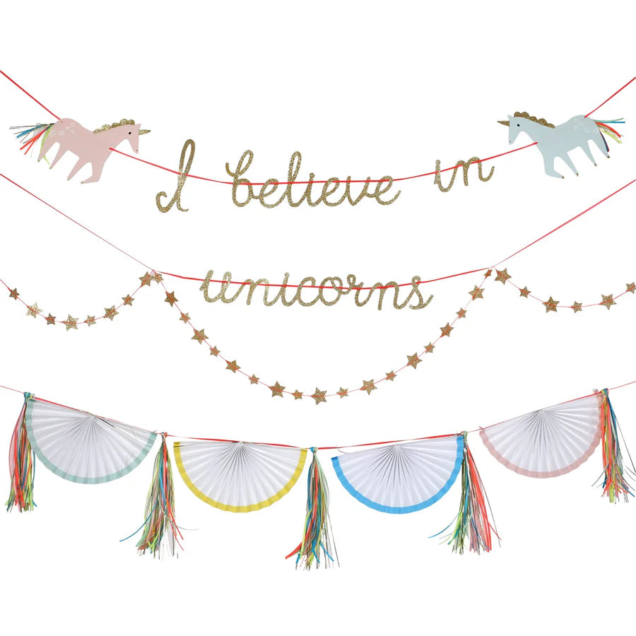 I Believe In Unicorns Garland Set